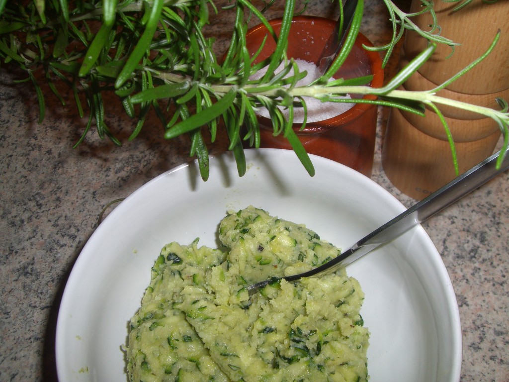 Mediterraner Fisch: Dorade mit Zucchinikruste - MiaTerra Sardinien ...